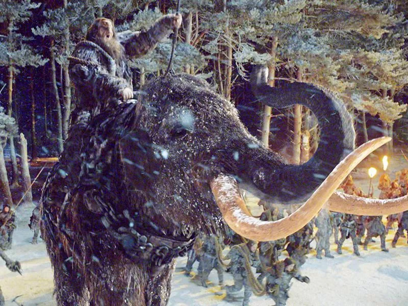 Battle mammoth