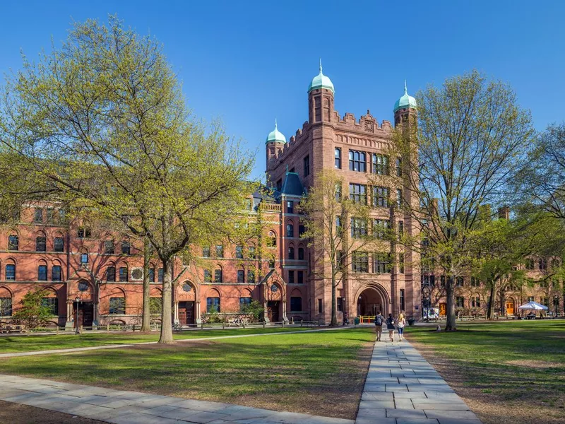 Yale university buildings