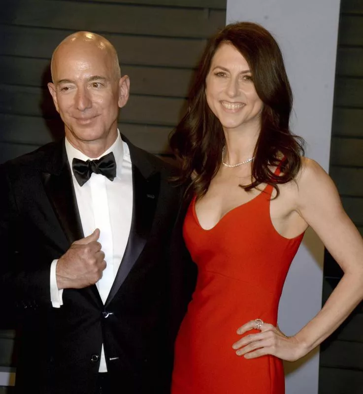 Jeff Bezos and MacKenzie Scott