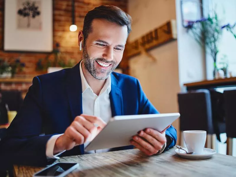 Man dressed up while remote working