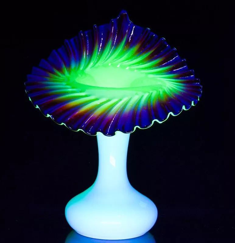 Jack-in-the-Pulpit vase