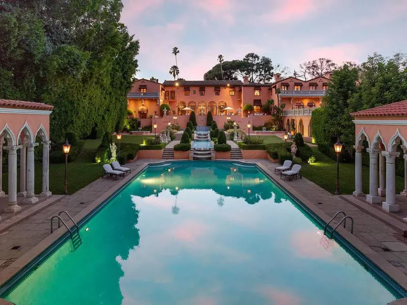 Hearst Estate's pool