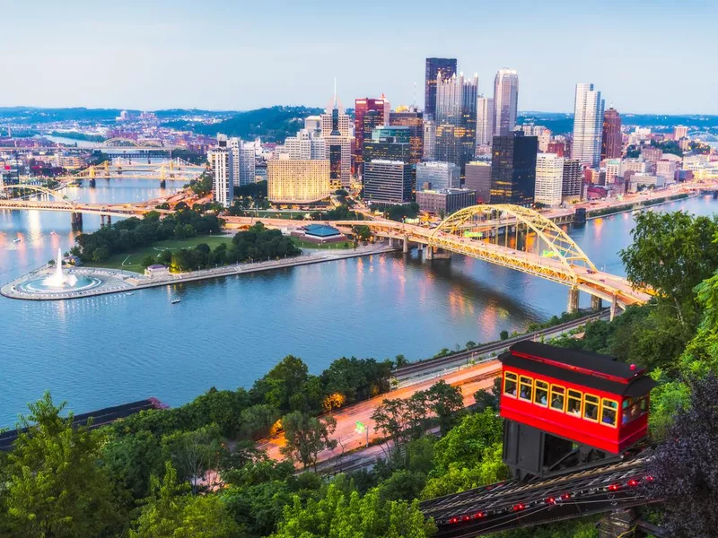 pittsburgh,pennsylvania,usa. 2017-08-20, beautiful pittsburgh at twilight.