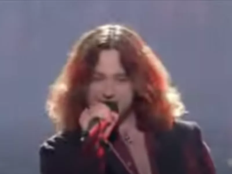 Constantine Maroulis singing Bohemian Rhapsody on American Idol