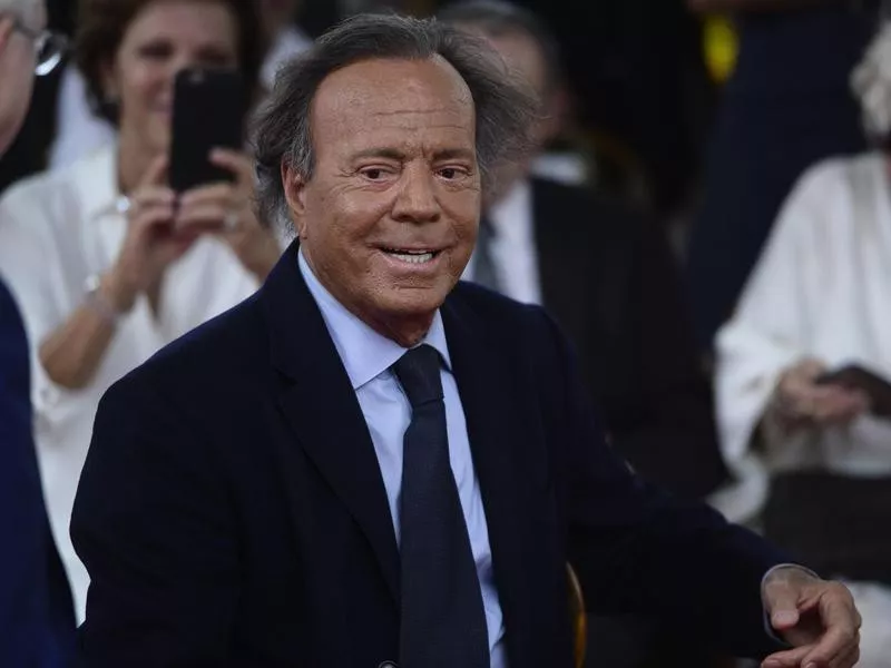 Julio Iglesias