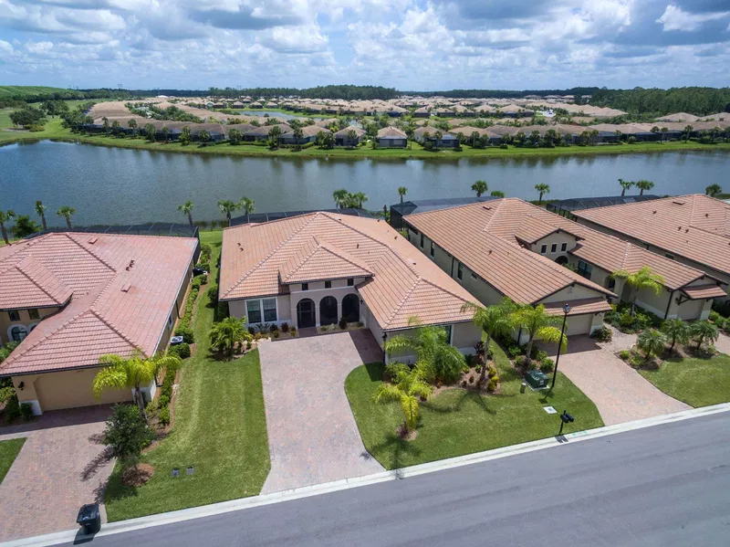 Pelican Preserve homes in Fort Myers, Florida