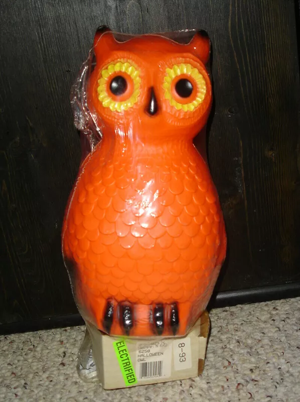 Vintage Plastic Halloween Owl Blow Mold