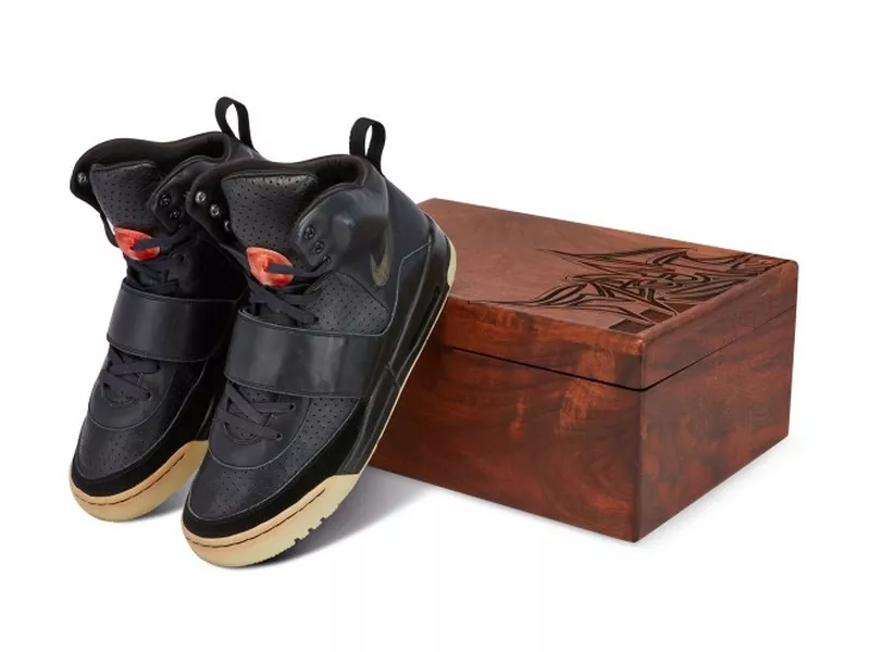 Kanye West's 2008 Grammy Nike Air Yeezy 1 Prototypes