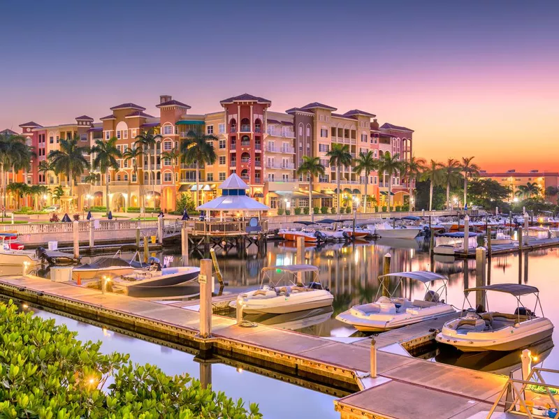 Naples, Florida skyline