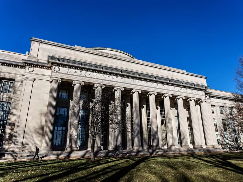 Massachusetts Institute of Technology