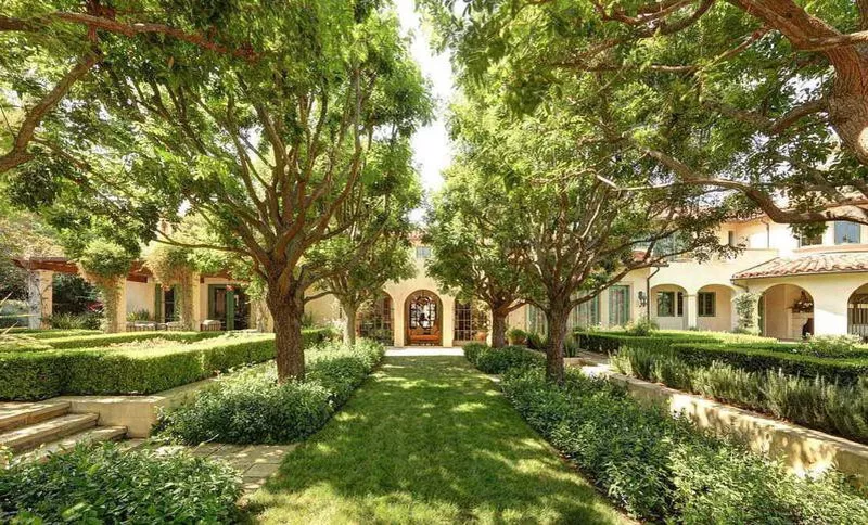 Dwayne Johnson's house in Beverly Hills