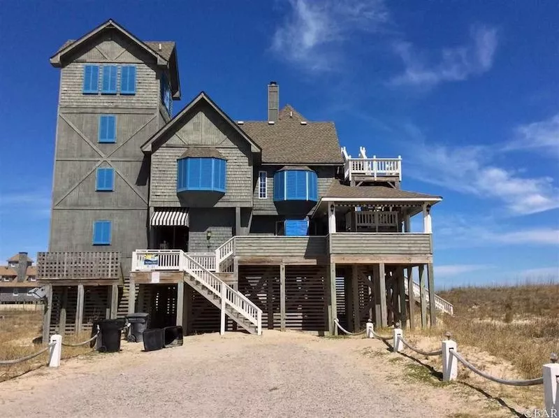 Nights in Rodanthe house