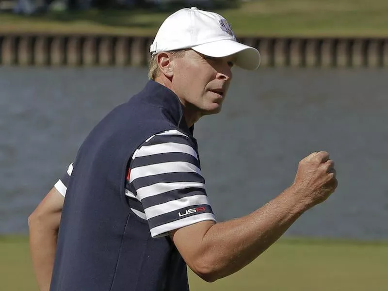 USA's Steve Stricker reacts