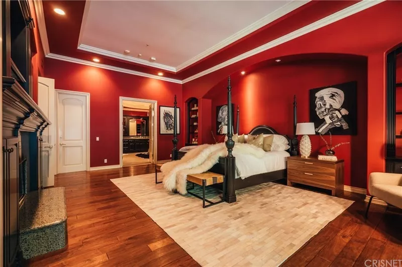 Nikki Sixx's bedroom