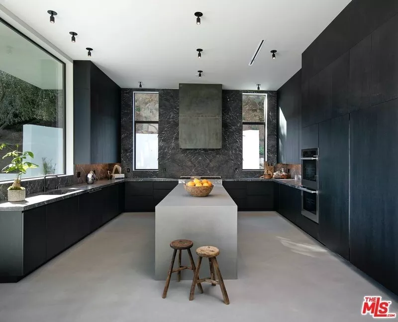 Modern kitchen