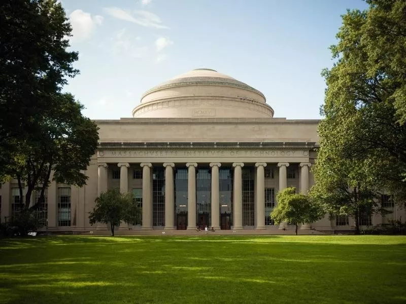 Massachusetts Institute of Technology