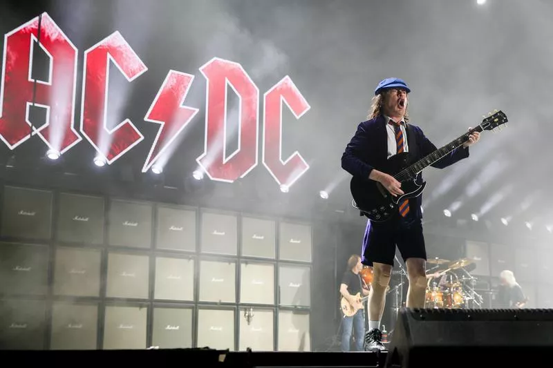 AC/DC