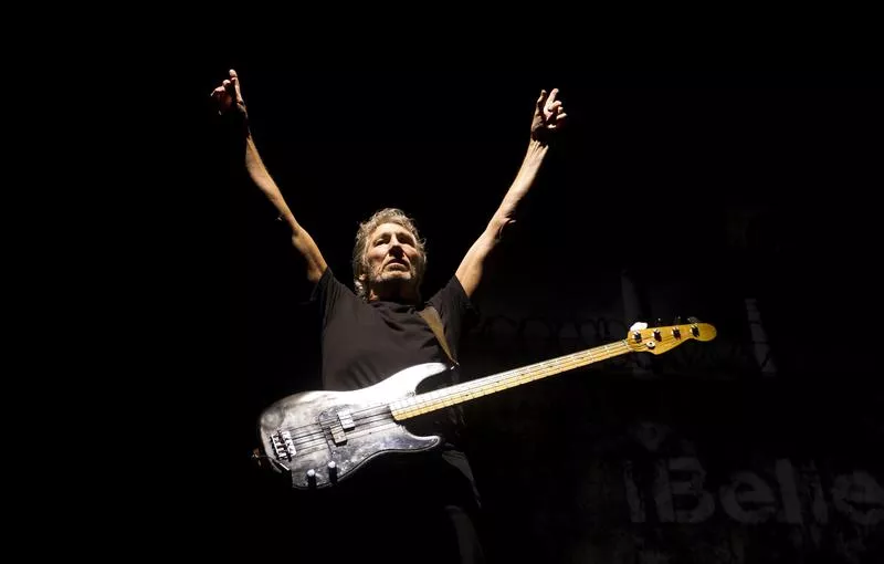 Roger Waters