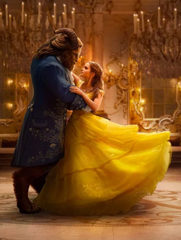 Emma Watson and Dan Stevens in Beauty and the Beast