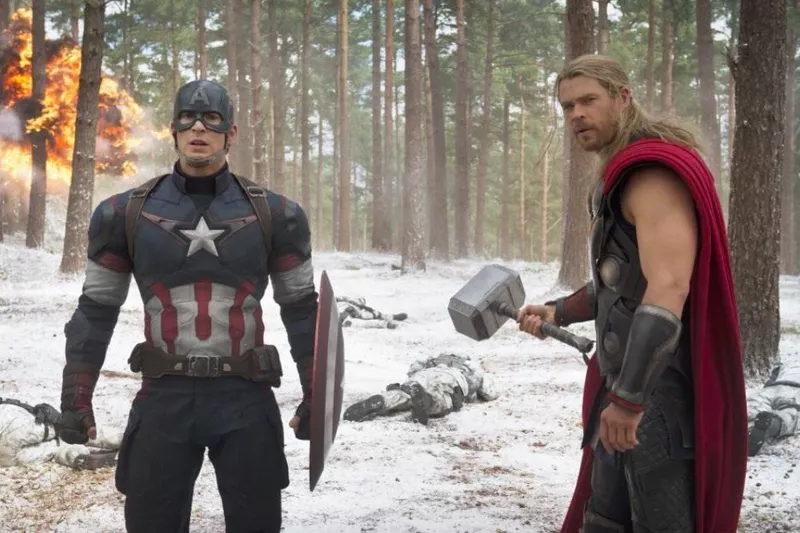 Chris Evans and Chris Hemsworth in Avengers: Age of Ultron